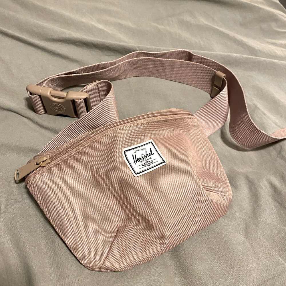 HERSCHEL | Dusty Rose Fanny Pack